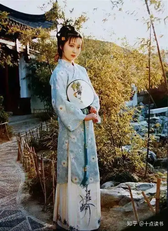 如何评价陈晓旭这一生