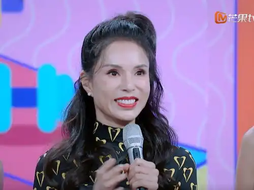 95版神雕侠侣6位演员今昔对比郭芙成网红脸,李莫愁发福
