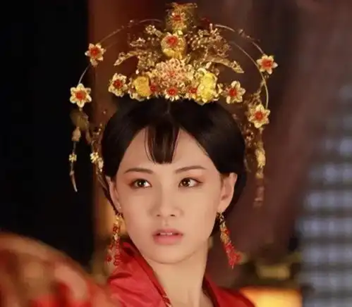 继微柔之后又一位绝美公主诞生,赵露思长歌行里造型太可人