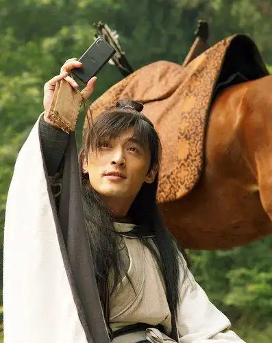 求一些神话胡歌版剧照,要高清,没水印的剧照
