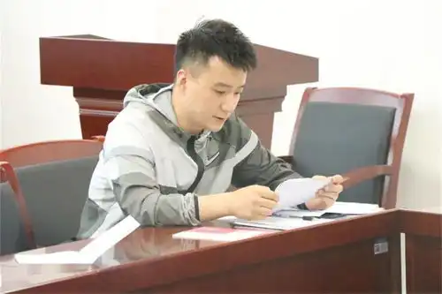 共青团西藏民族大学代表大会西藏民族大学学生代表大会西藏民族大学研究生代表大会第一天会议情况