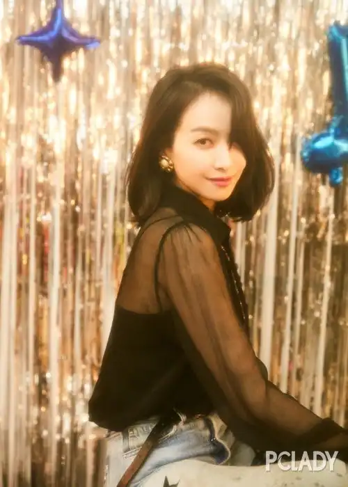 宋茜宋祖儿的开春薄纱衬衫,少女梦也就这样了吧