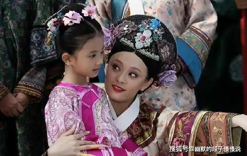 甄嬛传荣宠一生的胧月,纵使有甄嬛敬妃守护,结局令人唏嘘不已
