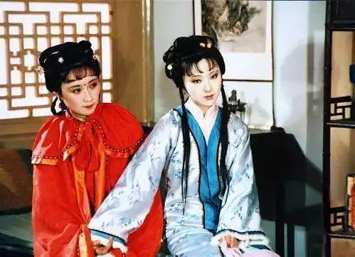 曹雪芹为何安排薛蟠离开贾府原来是为香菱制造机会
