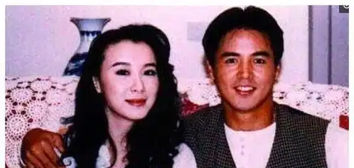 曾哲贞巅峰时为林瑞阳息影,却被抛弃两次,多亏儿女才活下来

