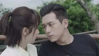 佟年要分手,豆瓣降了分新发型新服饰,心思满满有玄机