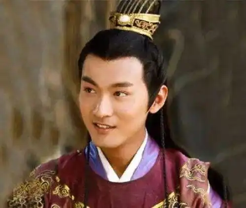 太医献上1粒药丸,皇上服用后驾崩,为何大臣们都说太医有功