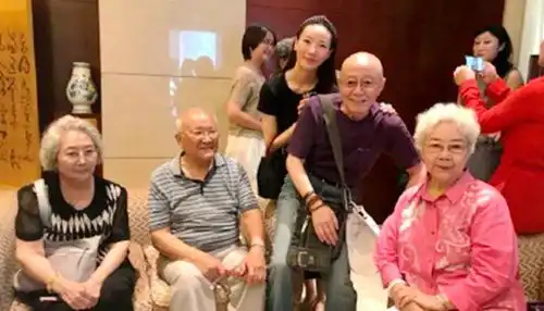 闪闪的红星演冬子爸,烈火中永生饰陈松林,90岁今如何
