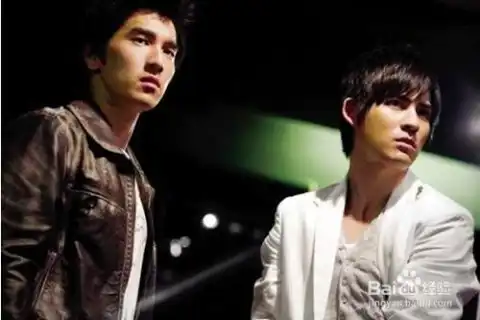 赵又廷被骂忘恩负义,全因其父当年羞辱周渝民
