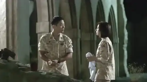 太阳的后裔所有逃避你的时间,都会后悔劫后余生,徐大荣真情难掩
