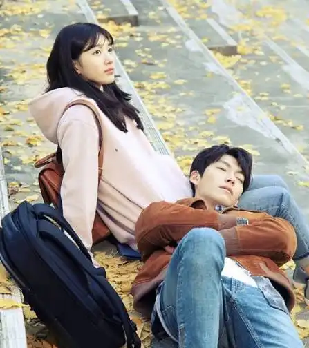 明星跟任意女主裴秀智学穿搭,轻松成为国民初恋
