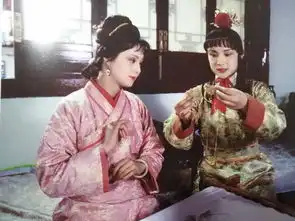 87版红楼梦里杨树云勇于创新,巧用眉型设计,塑造了剧中人物形象

