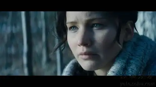 饥饿游戏2曝正式预告女战神浓妆艳抹
