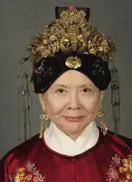 新红楼梦老祖宗贾母太洋化要找人配音
