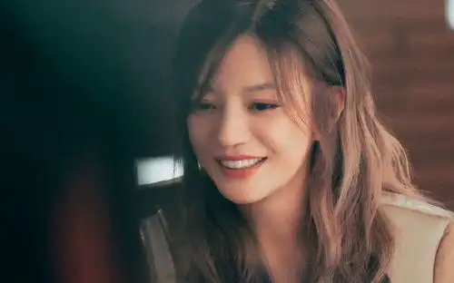 虎爸猫妈秦昊赵薇主演学区房首发剧照