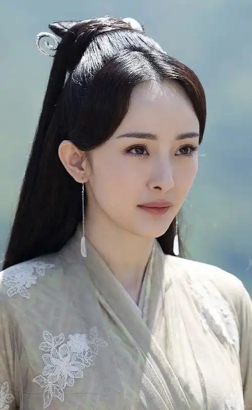 重温了杨幂十里桃花美照,发现巨美,曾经喷的人良心发现了吗
