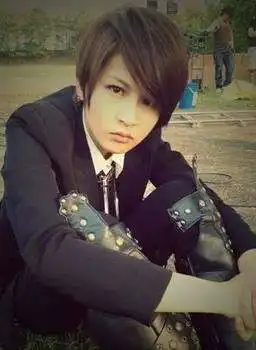 谁有终极一班2雷婷的图片
