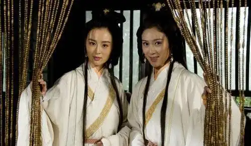 孙策周瑜都早死,大乔小乔后来跟着谁过了东吴一风俗让人意外
