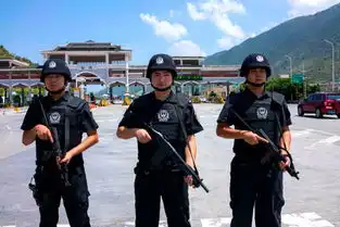 遵义禁毒纪实摄影缉毒第一线猎毒人
