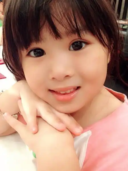 妈咪的男朋友剧照