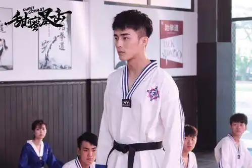 甜蜜暴击即将上映,众主演集体打call,为啥鹿晗缺席

