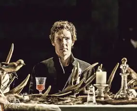 卷福时隔4年重返戏剧舞台粉丝彻夜排队购票
