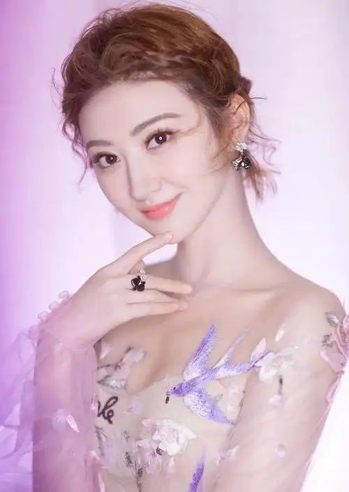 鹿晗张雨绮宋茜易烊千玺赵露思孙莉景甜