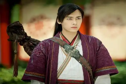 李易峰发力,刚上映隐秘而伟大,接着镜.双城即将上映