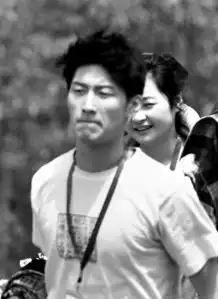 山楂树之恋剧照谋男郎