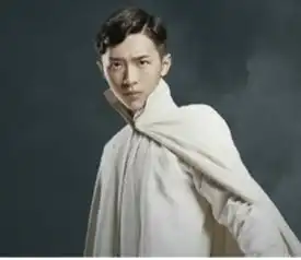 张逸杰在半妖倾城里演什么
