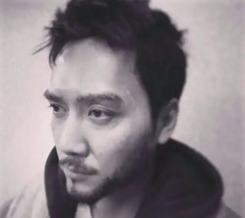 冯绍峰后会无期意外受伤韩寒心痛内疚