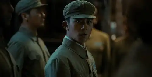 国内电影快报朱一龙新片曝光特辑,长津湖释出新预告片
