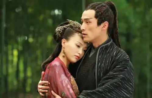 她因美貌出众,而被姐姐的儿子强占,后生一子,为救她杀死亲爹