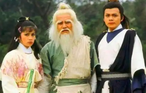 江南七怪教郭靖10年,为何不如洪七公教1个月,马钰道长一语道破
