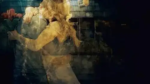 想把结婚照拍得像电影一样来这里免费学习啊
