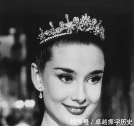 都说奥黛丽赫本高贵优雅,看过乱世佳人,才知道什么叫盛世美颜
