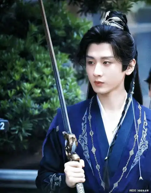 成毅优秀演员,一个表情胜过千言万语鹅厂大剧片单背后的故事