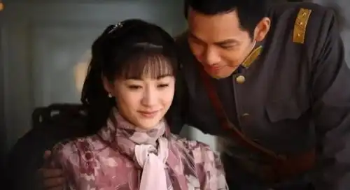 迪丽热巴任嘉伦上演人鱼恋,钟汉良李小冉二搭,杨紫新剧即将播出