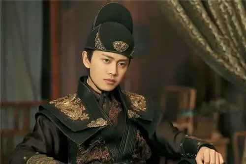 2020年新晋4位爆款男主,一个比一个吸睛,哪位让你最动心呢