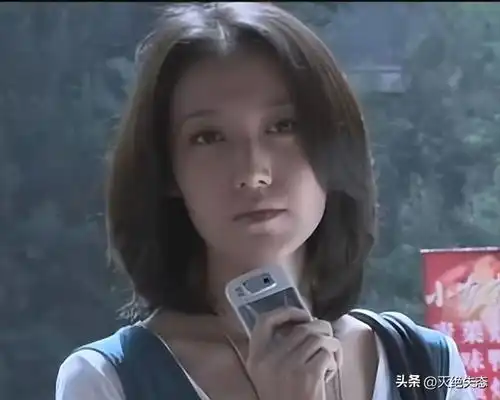 演员高露这辈子最正确的决定,就是隐婚为丈夫生下一儿一女
