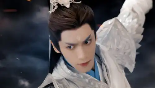 长月烬明近三年古装剧上线首日市占第一,竟仅次于人世间
