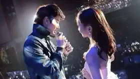 aomike有点甜thailandheadlinespersonoftheyearawards
