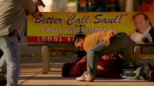 绝命毒师第二季藏着绝命律师的片名
