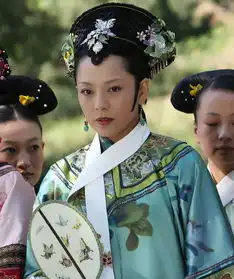 王岳伦喝嗨与女星耳语自曝初恋是甄嬛传敬妃