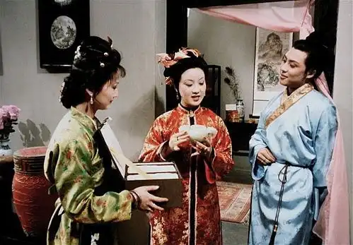 87版红楼梦贾琏剧照心存良善的世家公子,为贾府操劳奔波
