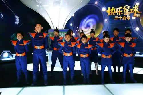 快乐星球先导预告曝光tf家族师弟亮相
