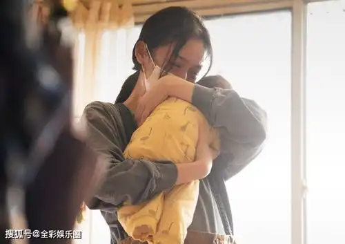 电影中国医生不真实恰恰相反很多专业人员包括张文宏都说太真实