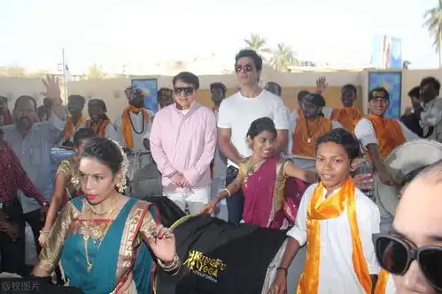 成龙贺岁档电影功夫瑜伽有多牛
