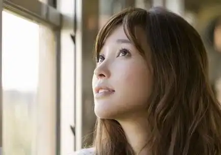 当年吕素今年小龙女,金莎龙女写真惊艳众人终于出山拍新剧了吗
