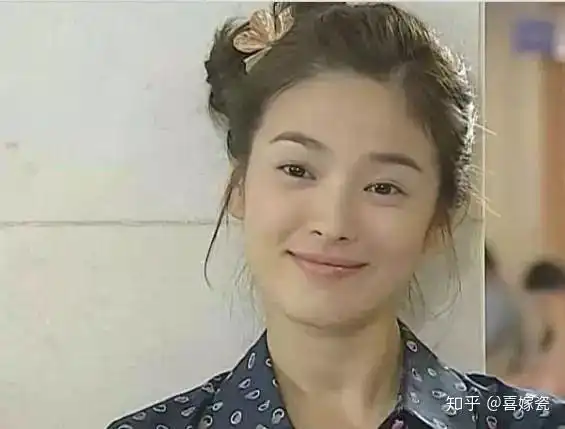 冻龄女神宋慧乔新剧男朋友造型美爆,和宋仲基真的很般配
